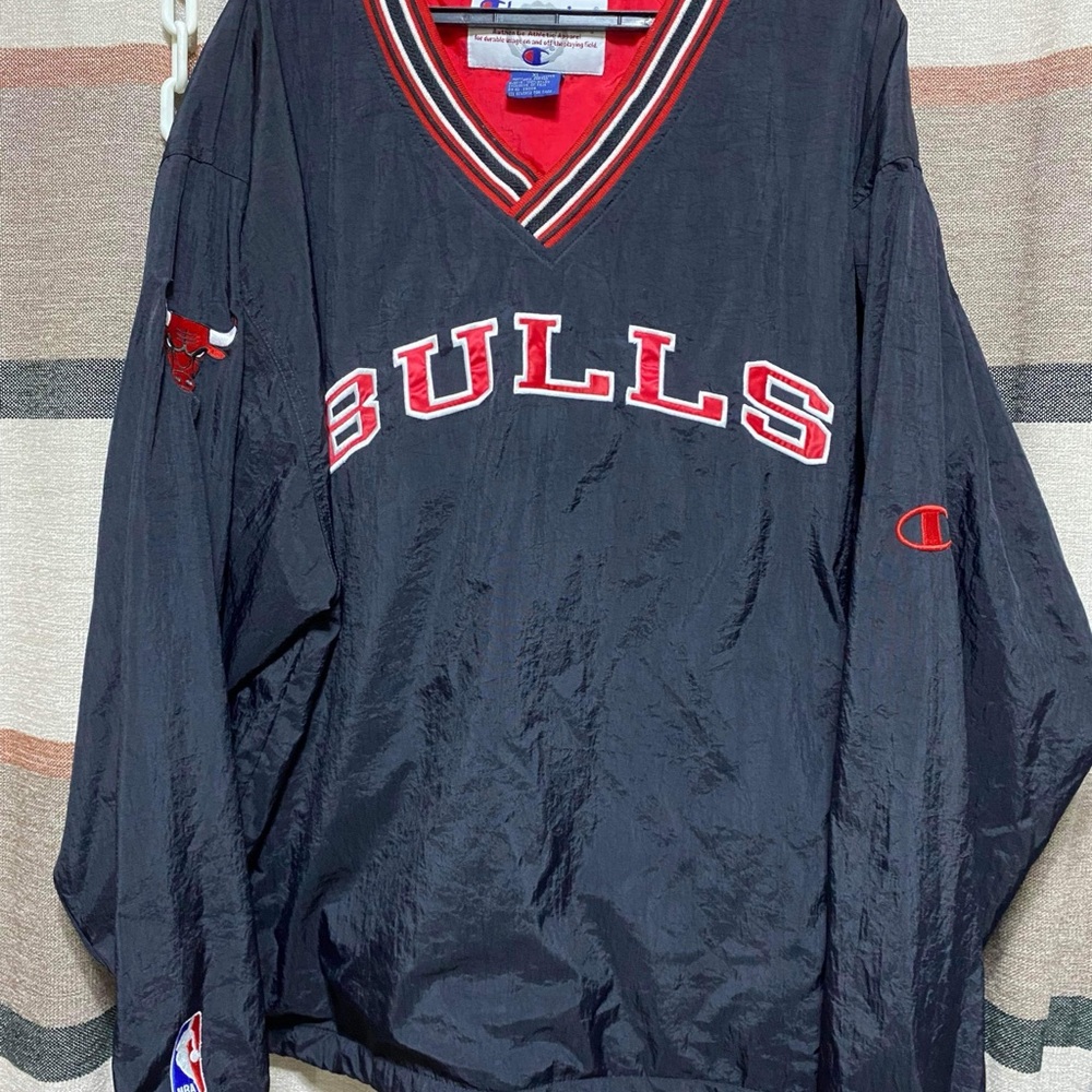 Champion Bulls Black V-Neck Jacket